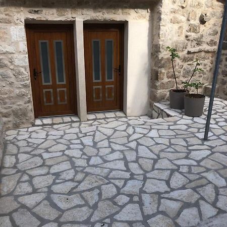 Old Town Apartment Tonka Hvar Town Exterior photo